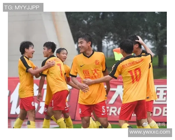 足球天才Lisco崛起之路：从青训系统到国际舞台的精彩蜕变