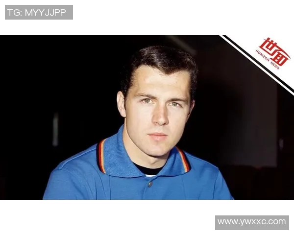 1993年荷兰足球球星排名回顾与分析 传奇球员的黄金时代 1993年荷兰足球球星排名回顾与分析 传奇球员的黄金时代