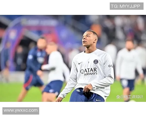 法国足球历史上最具影响力的男足球星及其传奇故事